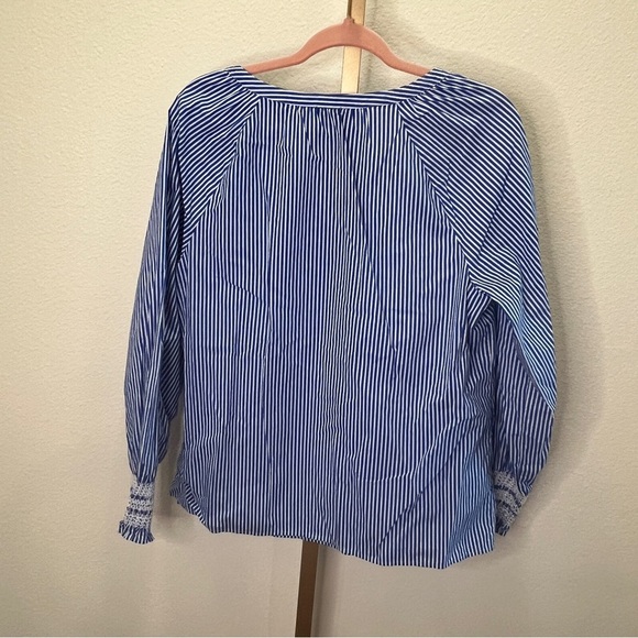 Talbots SMOCKED RAGLAN POPOVER - BUTTERFLY Blue STRIPE Large - Picture 6 of 6